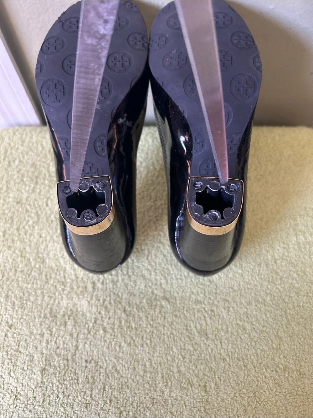 Tory Burch Black Patent Leather Block Heel Pumps with Gold Logo Accent